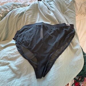 26/28 - High Cut Mesh Panties - Black